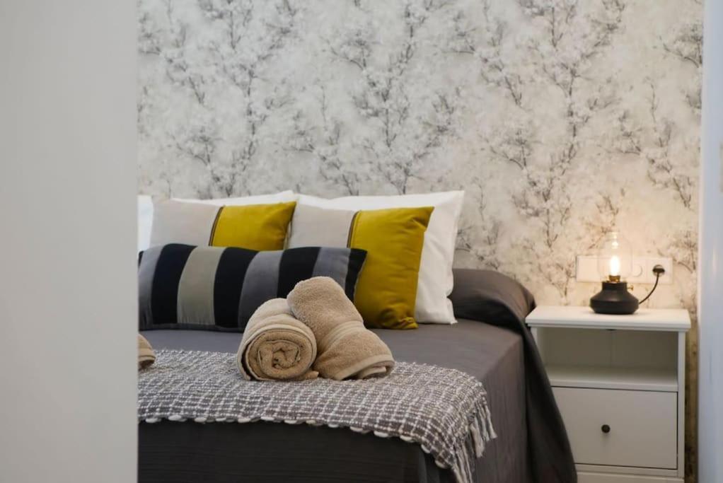 Mini Hotel In The Heart Of Sevilla For Exclusive Usage Exterior photo