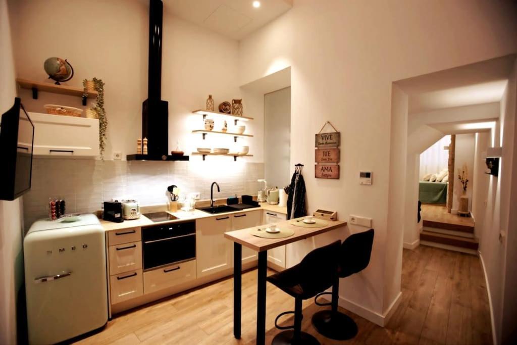 Mini Hotel In The Heart Of Sevilla For Exclusive Usage Exterior photo