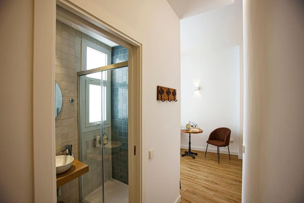 Mini Hotel In The Heart Of Sevilla For Exclusive Usage Exterior photo